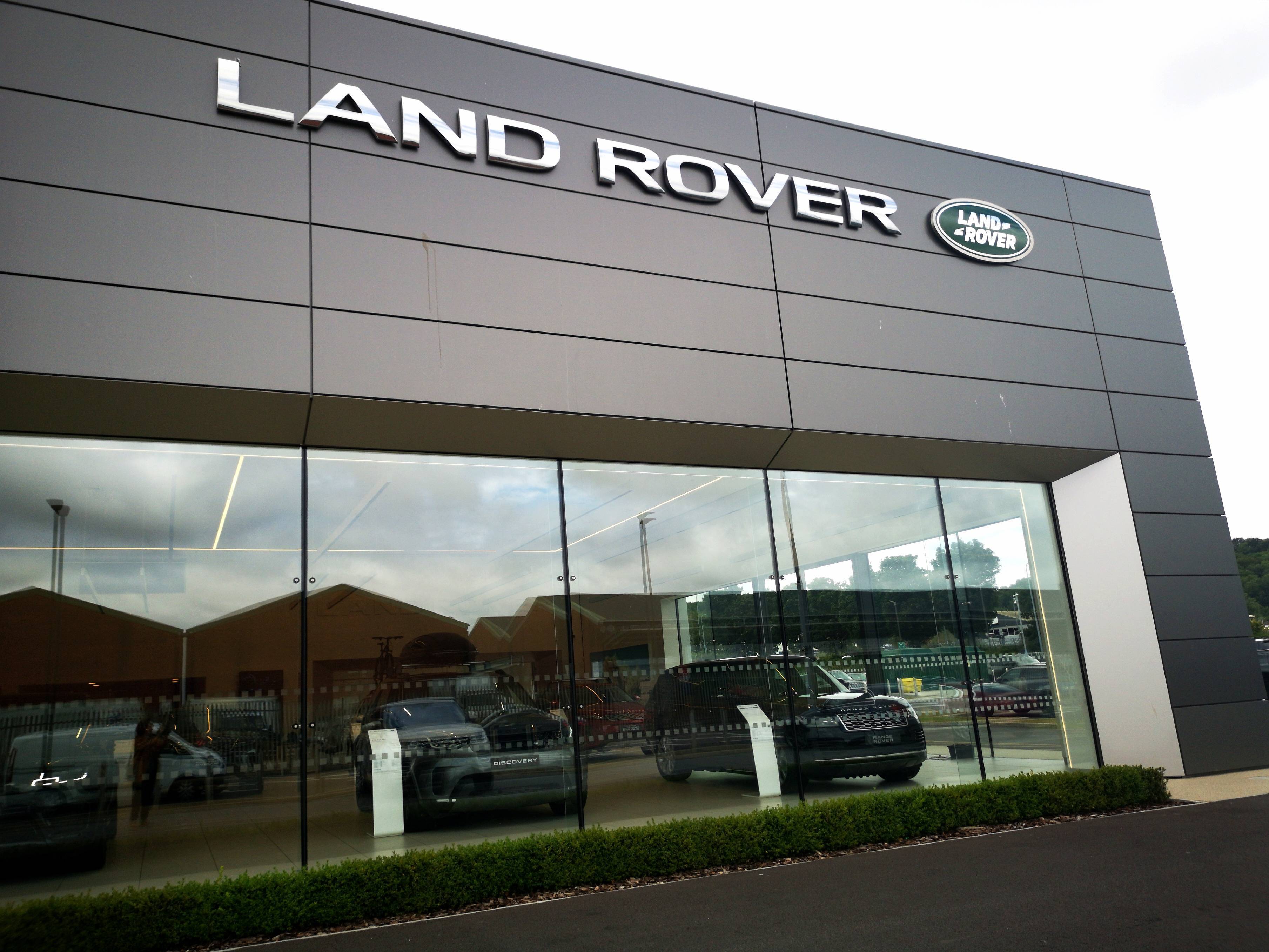 Achat d'une Land Rover chez un concessionnaire